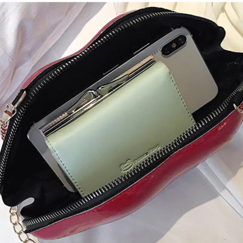 Super Mini Bags for Women 2023 New Fashion All-match Women&#39;s Shoulder Bag PU Solid Color Zipper Crossbody Patent Leather Lip Chain Bag